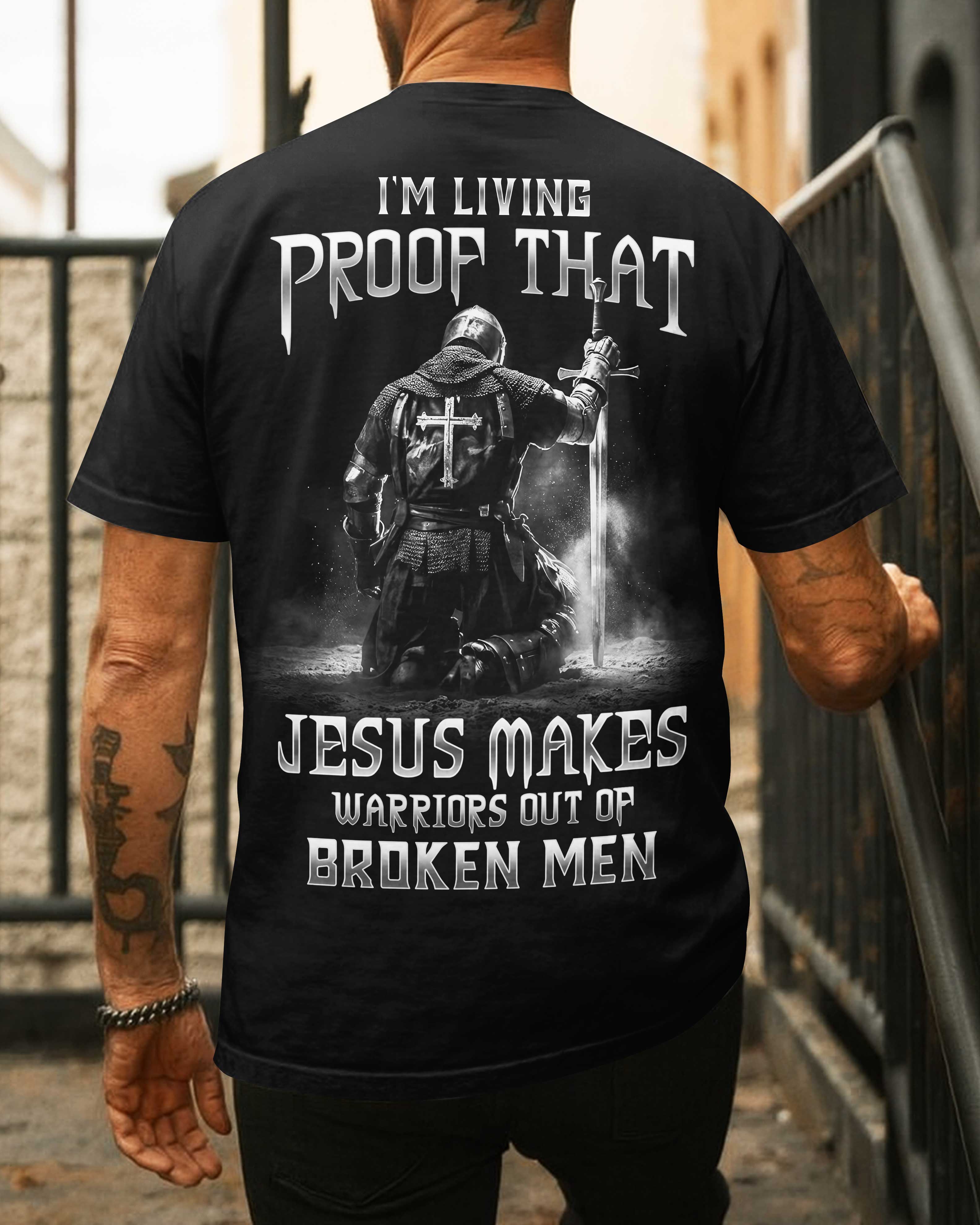 T-shirt Jésus fait des guerriers avec des hommes brisés