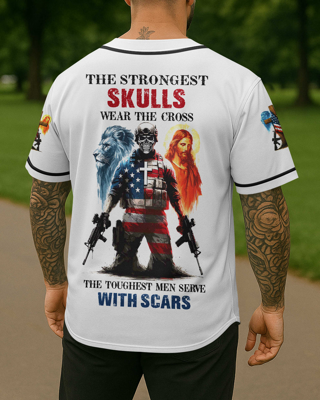 T-Shirt "Die stärksten Schädel tragen das Kreuz"