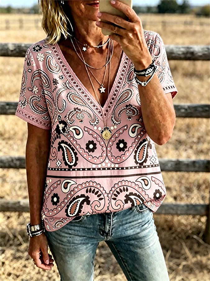 Camisa bohemia vaquera de mujer con estampado de paisley, cuello en V, ribete y manga corta