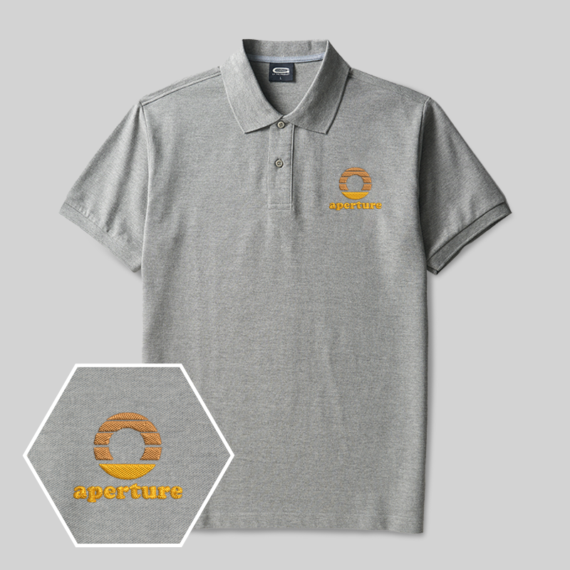 Aperture Geek besticktes Poloshirt