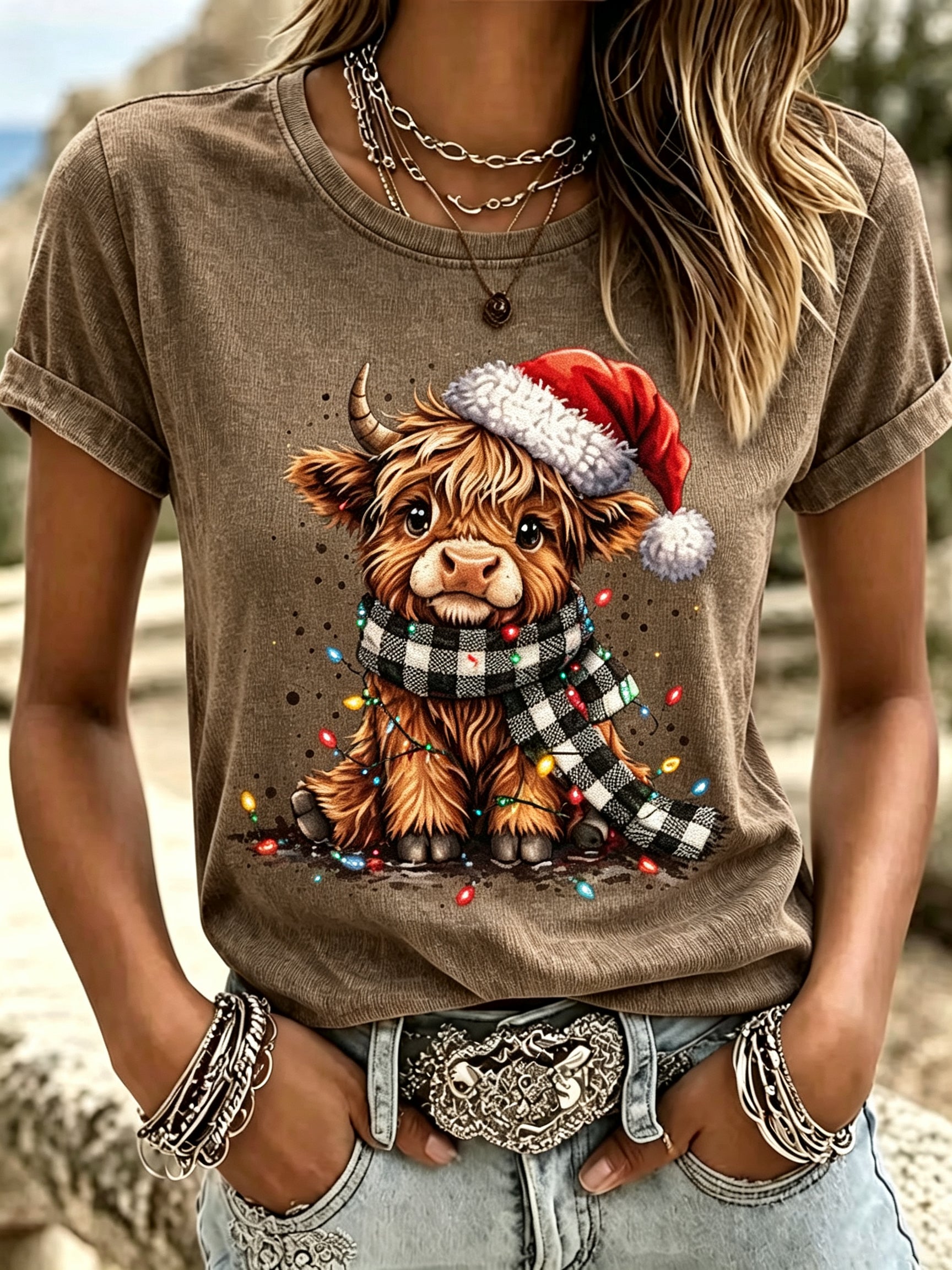 Women's Christmas Highland Cow Graphic T-Shirt