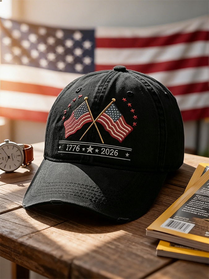 Gorra de béisbol lavada con banderas estadounidenses cruzadas 1776-2026