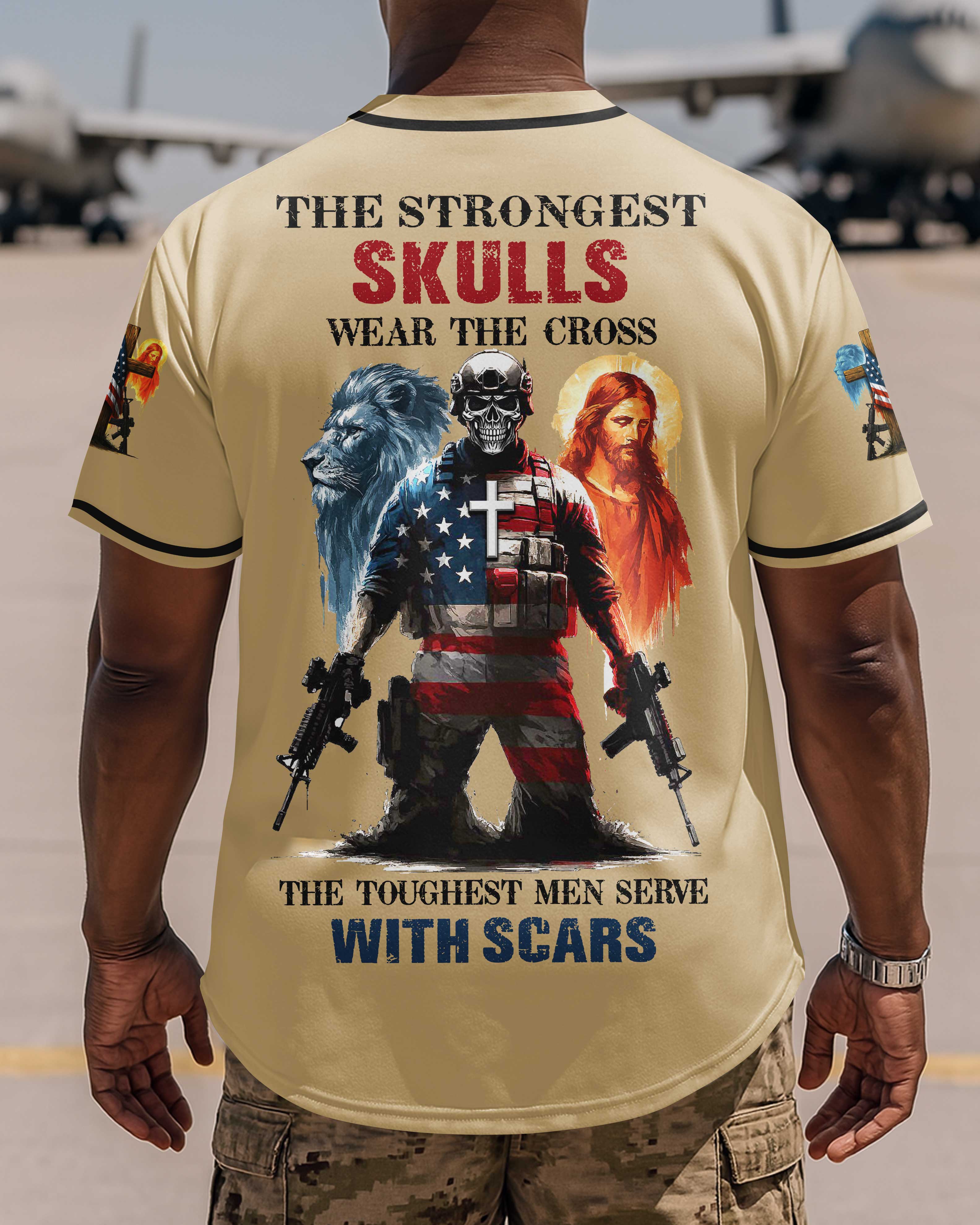 T-shirt Les crânes les plus solides portent la croix