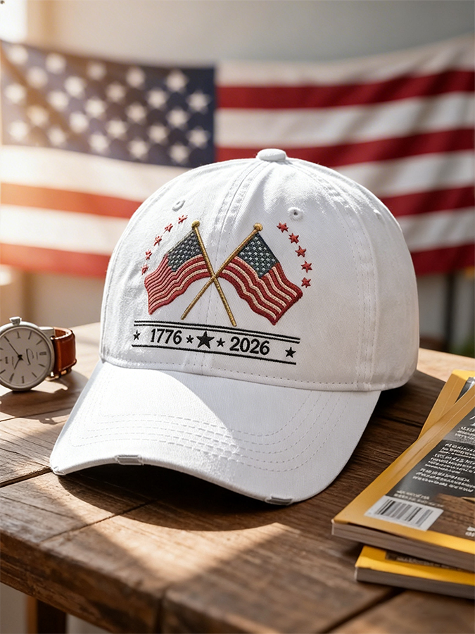 Gorra de béisbol lavada con banderas estadounidenses cruzadas 1776-2026