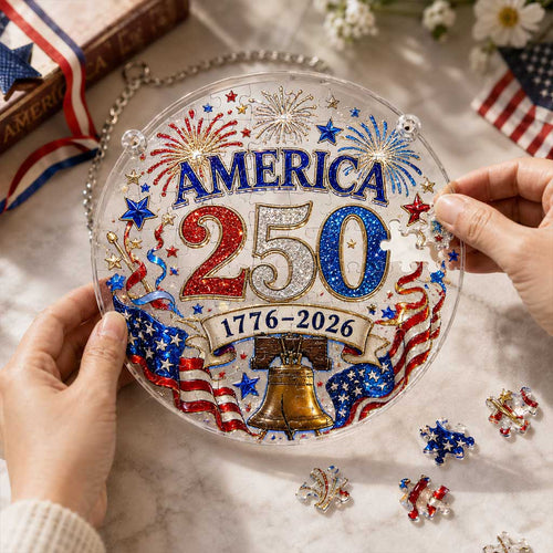 Adorno atrapasol colgante de rompecabezas acrílico America 250 – Decoración patriótica para ventana de 1776–2026 con fuegos artificiales
