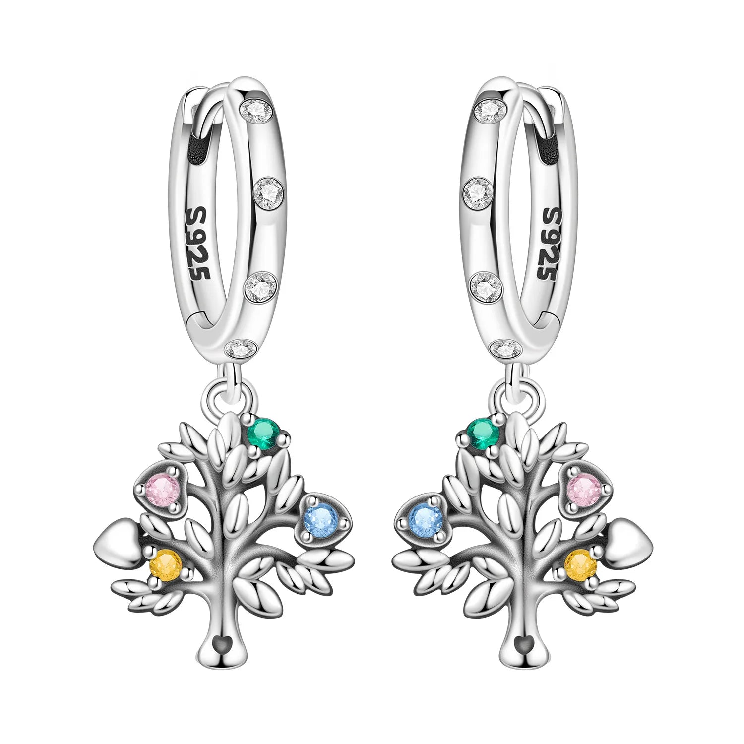 Pendientes con dijes
