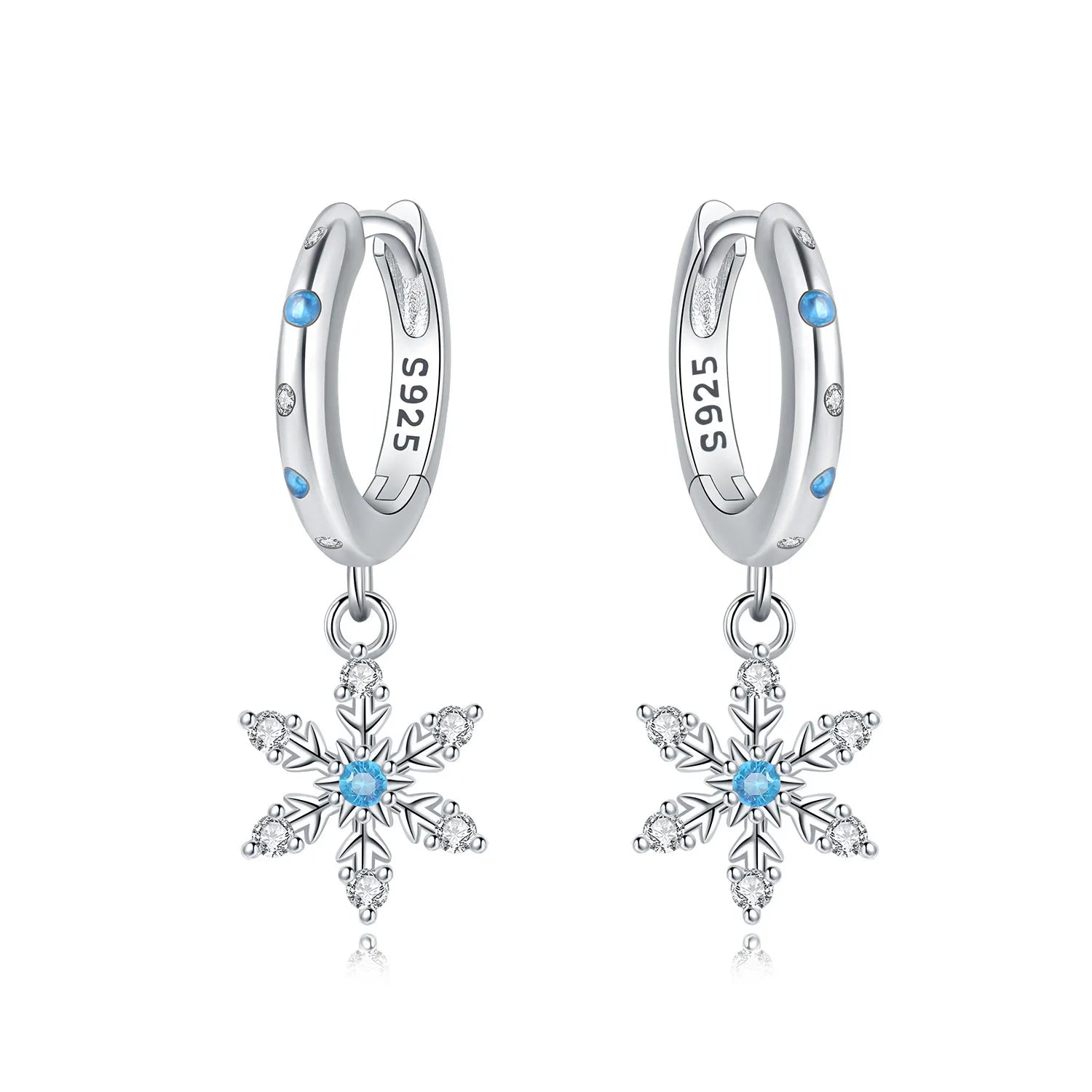 Pendientes con dijes
