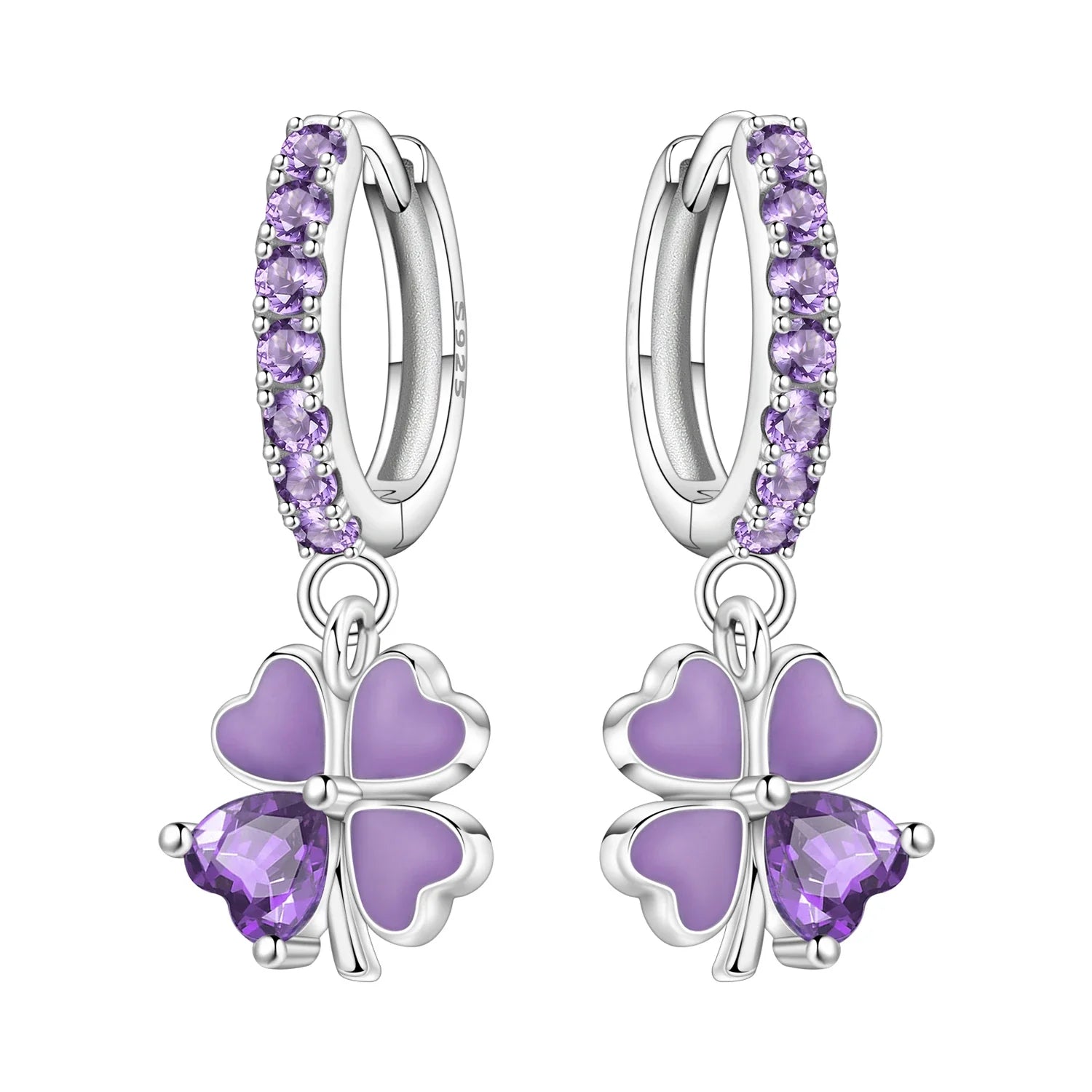 Pendientes con dijes