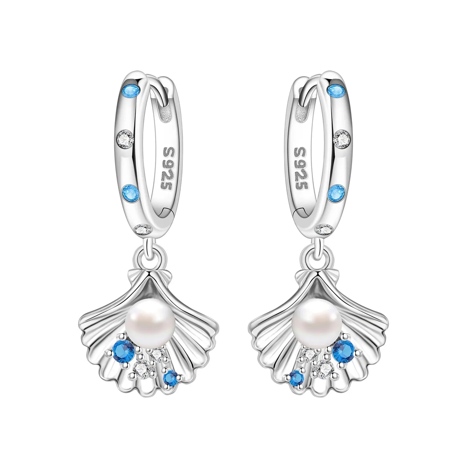 Pendientes con dijes