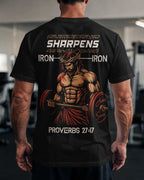 Eisen schärft Eisen T-Shirt