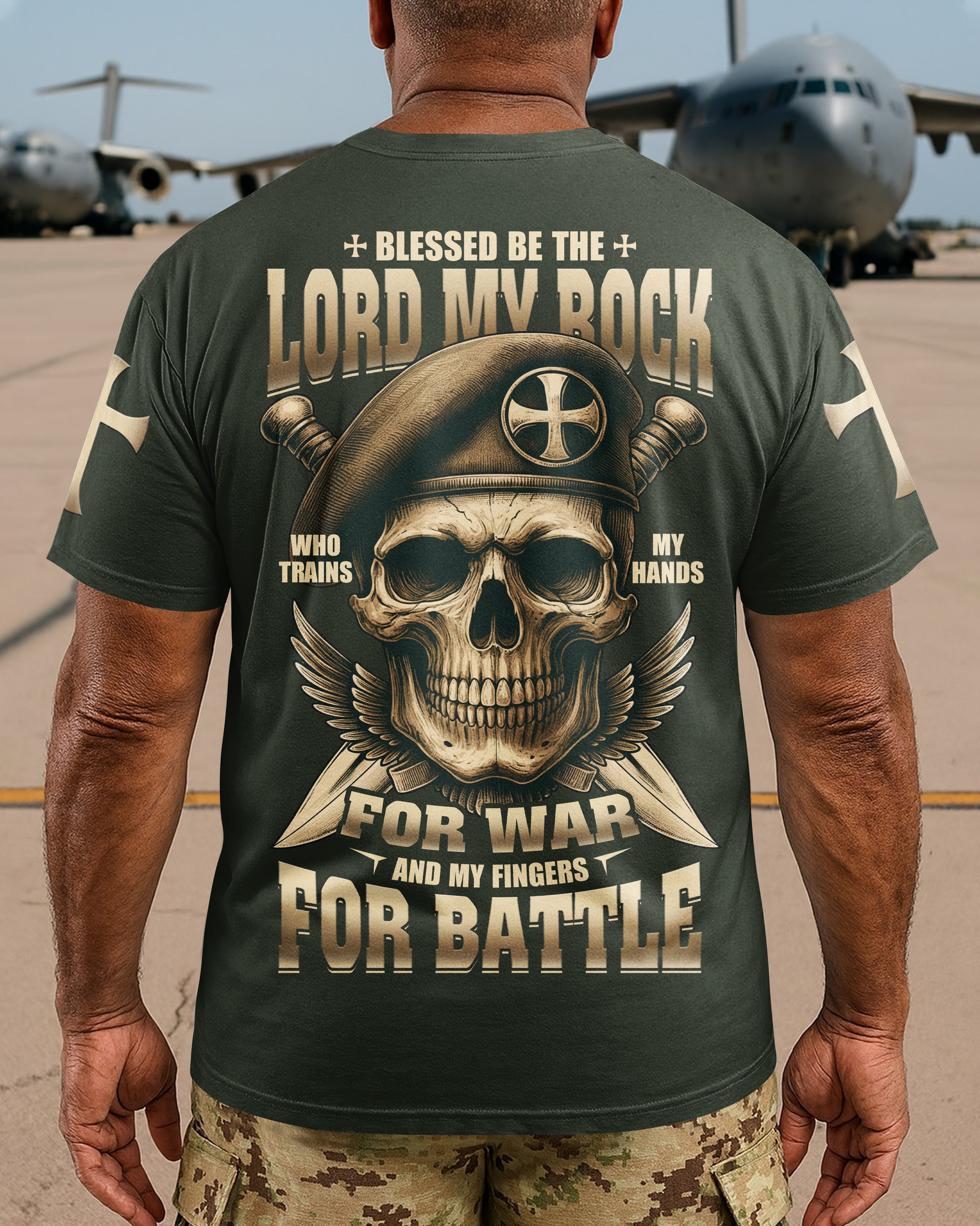 T-shirt « Béni soit l'Éternel, mon rocher, qui exerce mes mains au combat »