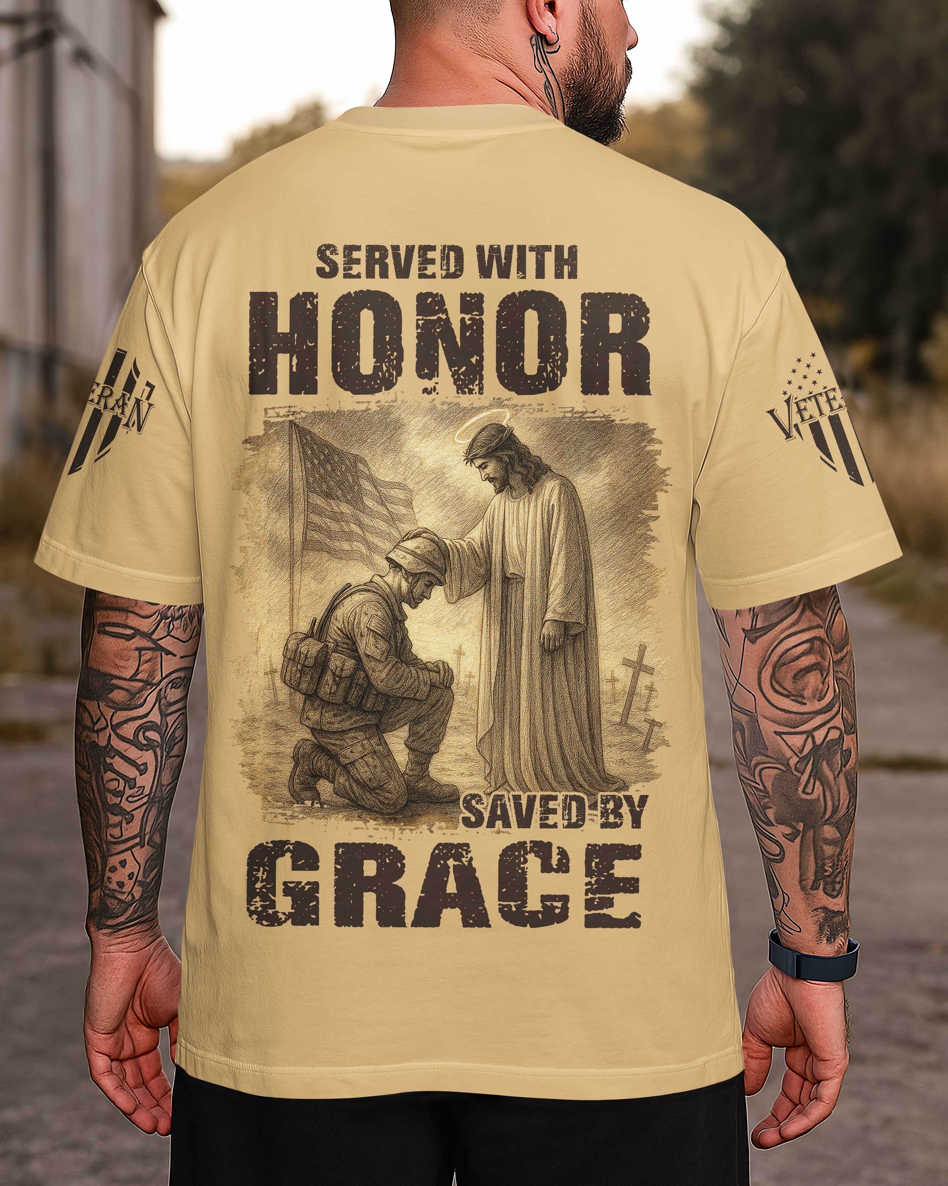 T-shirt imprimé « Servi avec honneur »