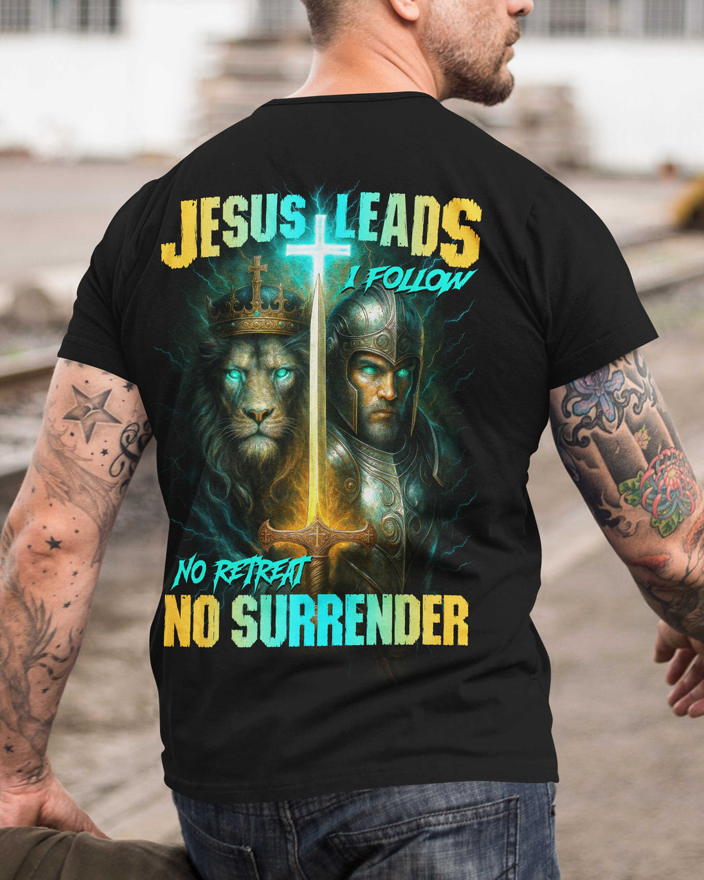 Jesus führt, ich folge überall bedrucktes T-Shirt